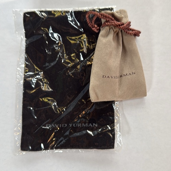 COPY - David Yurman Chatelaine Ring with Black Onyx and Pave Diamonds. Like New… - Picture 7 of 7